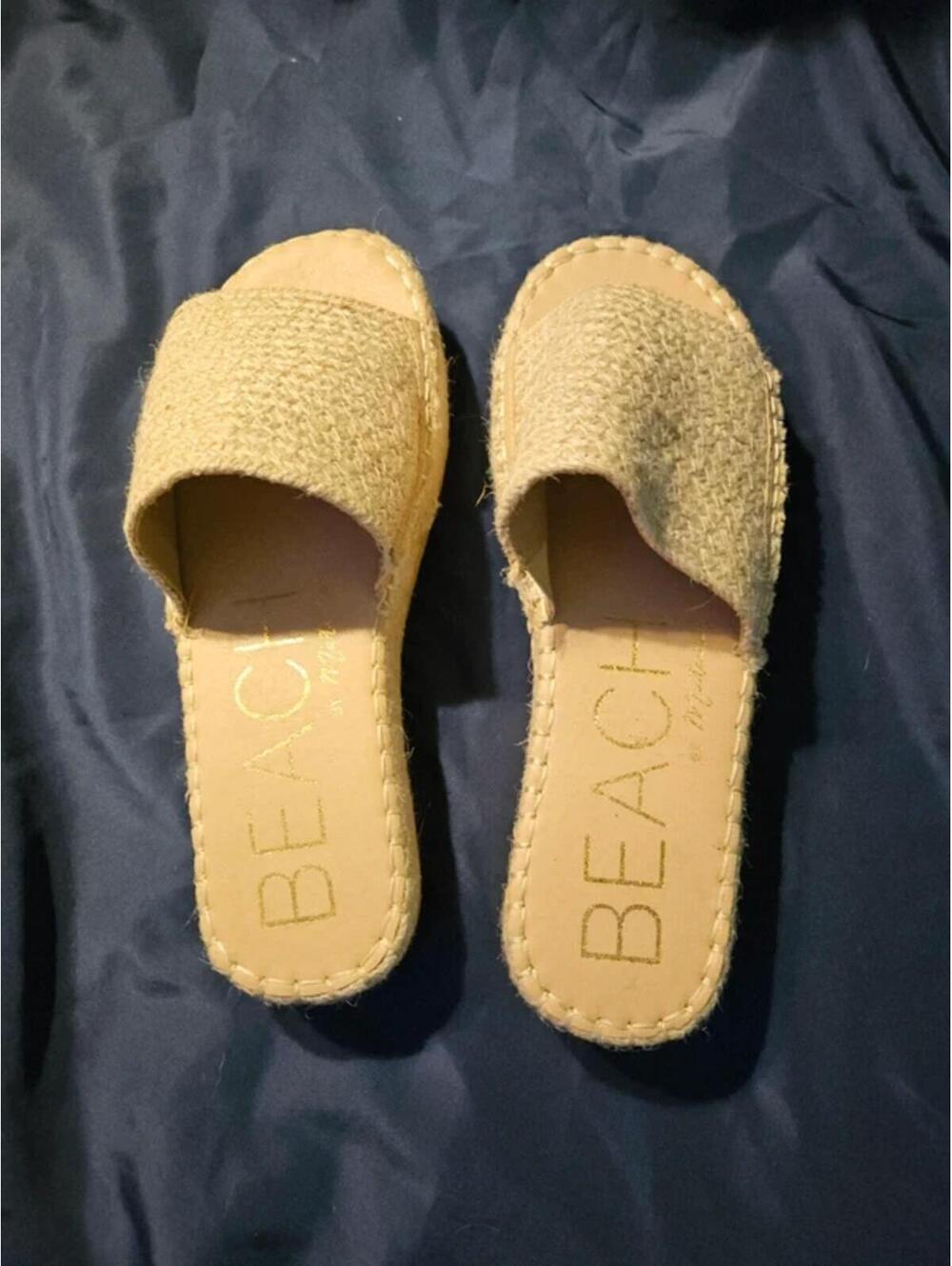 Beach by Matisse brand new size 10 [COPY]